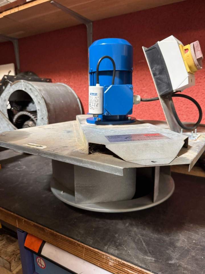 Réparation conduit ventilation Manche